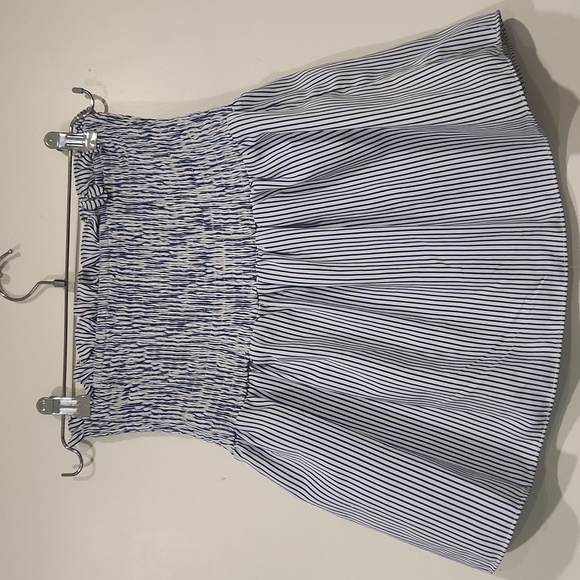 Blue‎ and White Striped Smocked Top Women's - Picture 3 of 3